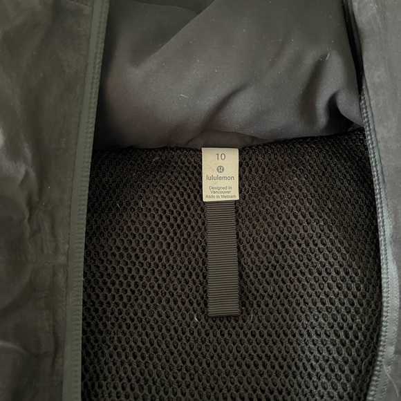 Size 10 Women’s Lululemon Sleet Street Jaclet - Picture 7 of 11